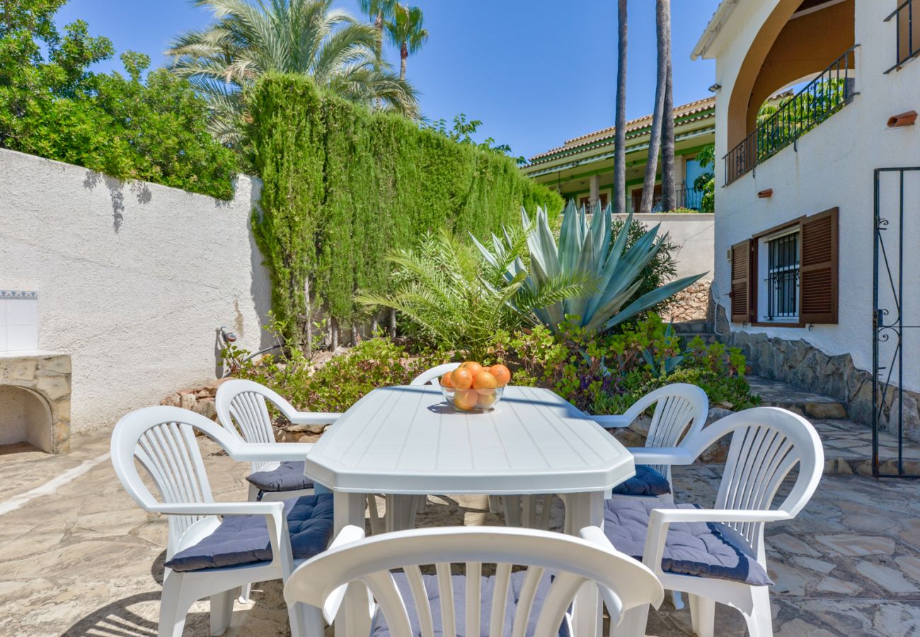 Willa w Benissa - JUNAI, villa para 4 pax en Benissa con piscina privada y wifi gratis