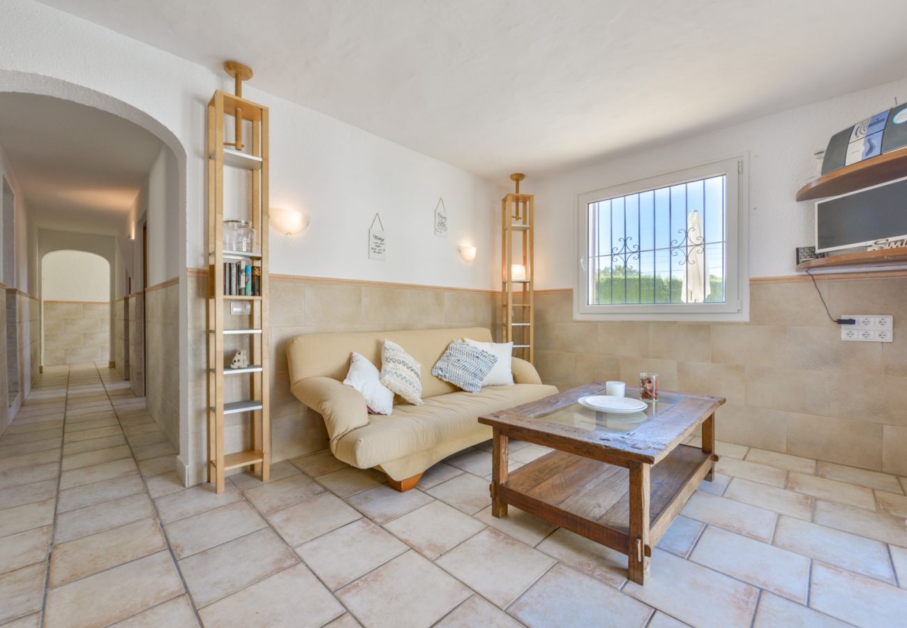 Willa w Benissa - JUNAI, villa para 4 pax en Benissa con piscina privada y wifi gratis