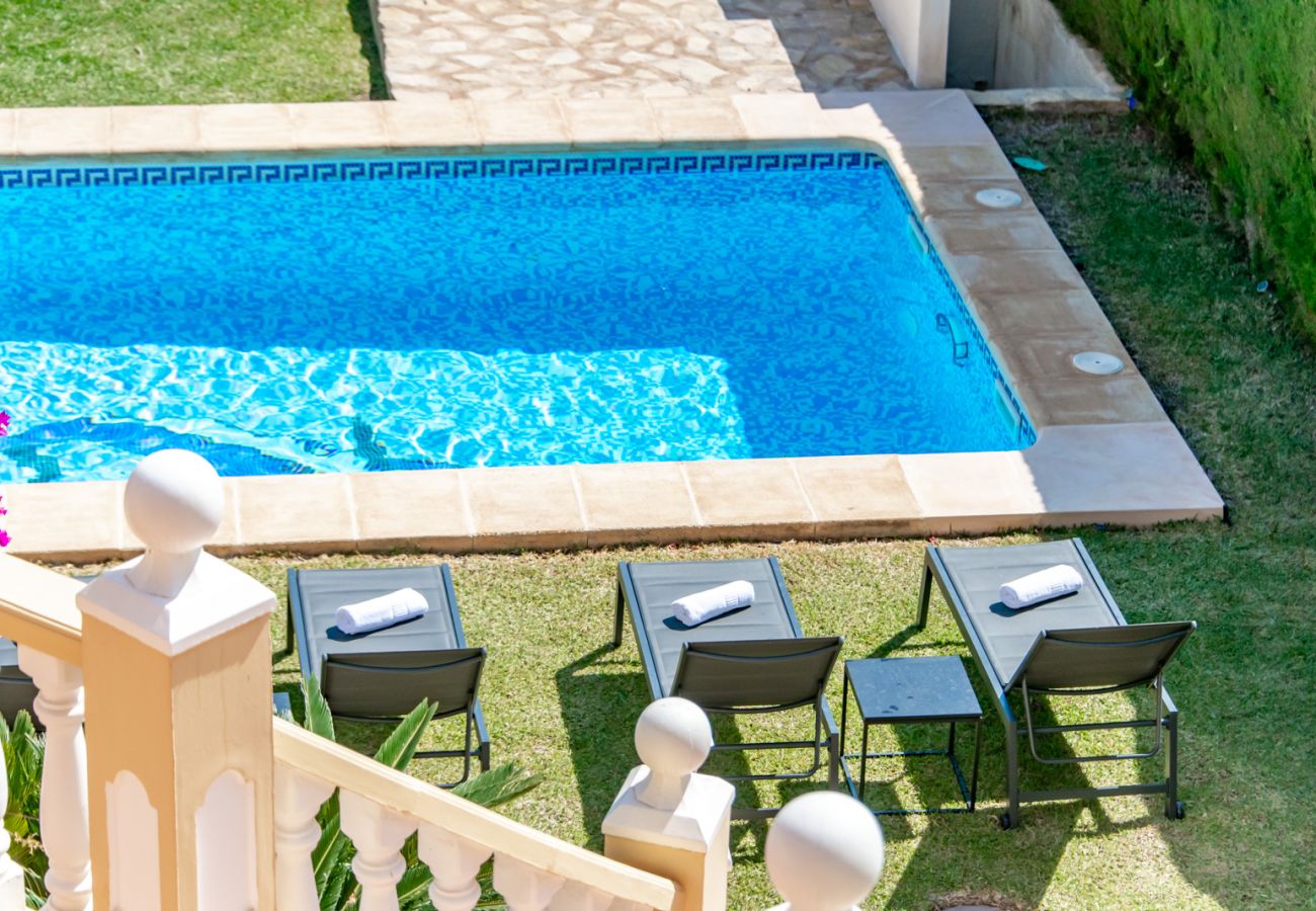 Willa w Moraira - Alquiler de villa en Moraira, CLEO con Piscina Climatizada 
