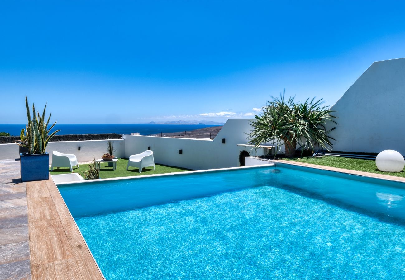 Willa w Macher - Villa Macher Piscina y Bar Piscina