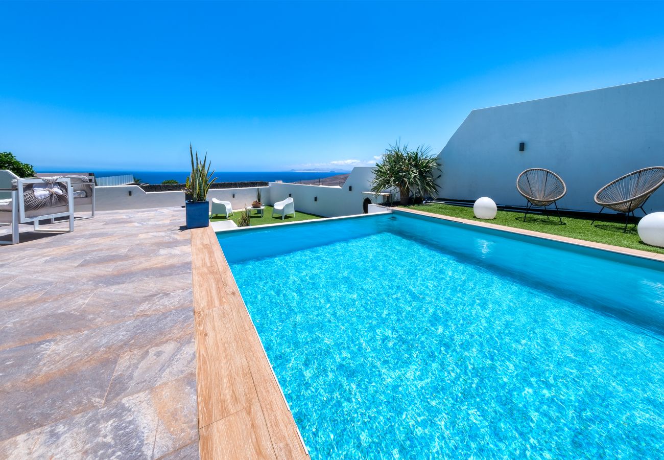 Willa w Macher - Villa Macher Piscina y Bar Piscina