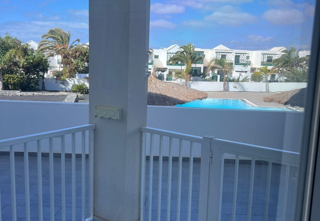 Dom w Costa Teguise - La Docta 112 Senator pool view