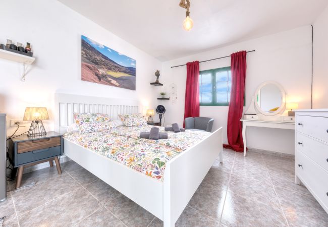  w Tinajo - Casa NoPasaNada, estudio La Graciosa Sea View